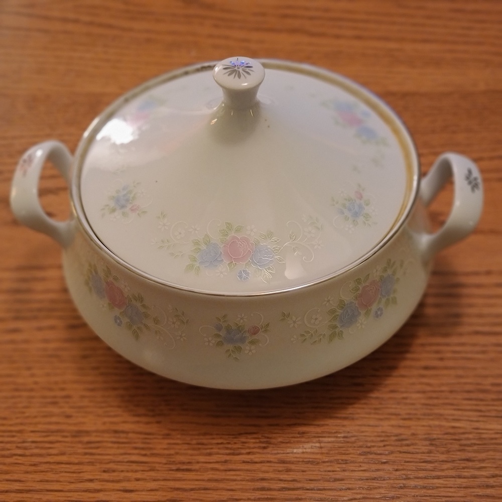 China Soup Server